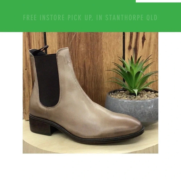 EOS “Celine” boots in excellent  near new condition Sz 41 beautiful leather - Picture 3 of 13